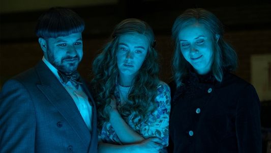 Image Everyone Else Burns 6