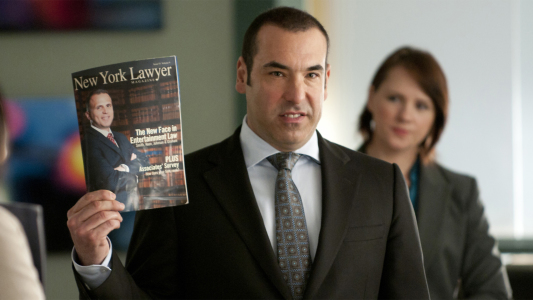 Image Suits. La ley de los audaces 3