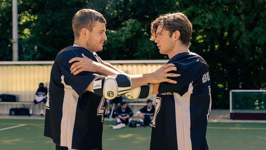 Image Maxton Hall - The World Between Us 6