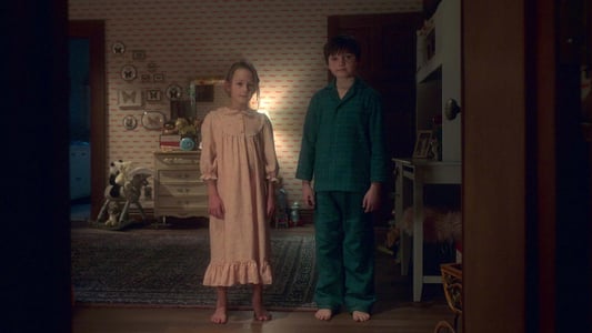 Image La maldicion de Bly Manor 1