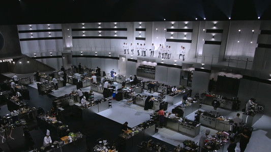 Image Guerra de cucharas blancas contra negras 2