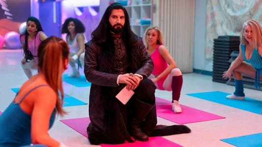 Image Lo que hacemos en las sombras 8