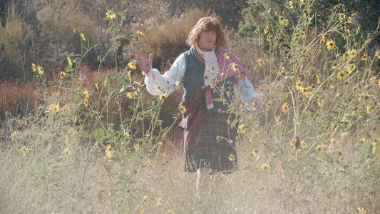 Image Bless This Mess 5