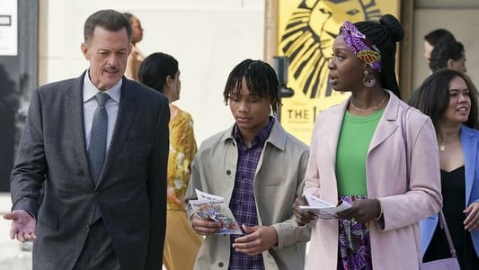 Image Bob Hearts Abishola 11