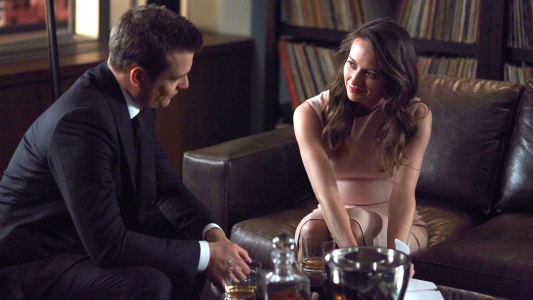 Image Suits. La ley de los audaces 4