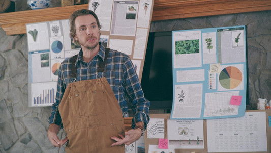 Image Bless This Mess 10