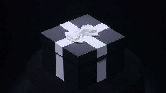 Image Guerra de cucharas blancas contra negras 8