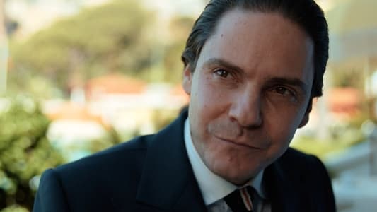 Image Becoming Karl Lagerfeld 6